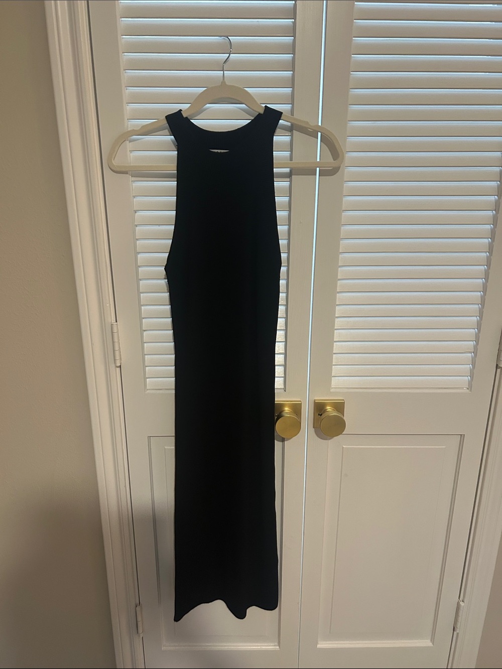 Old Navy Sleeveless Black Midi Dress - Classic Ribbed Halter
